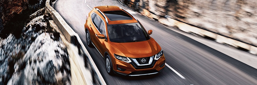 2017-nissan-rogue-feature
