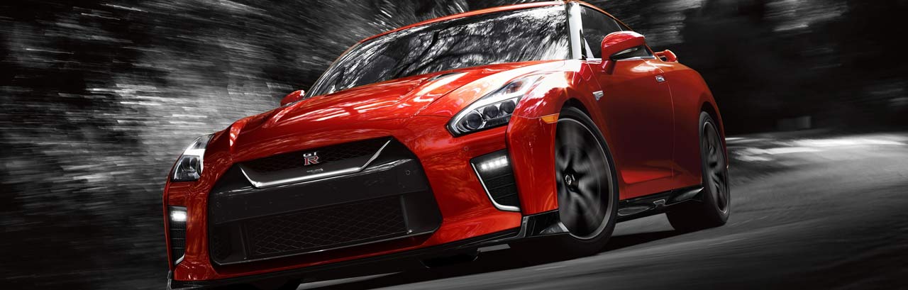 2021 Nissan GT-R Red