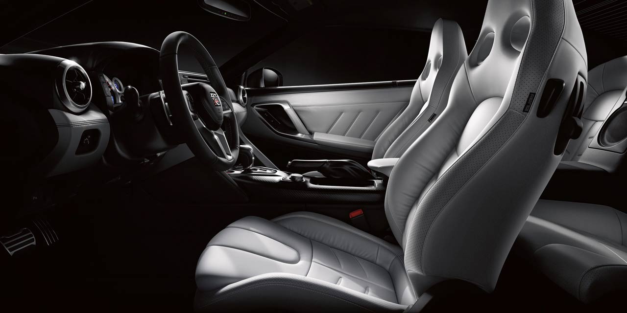 2021 Nissan GT-R Interior